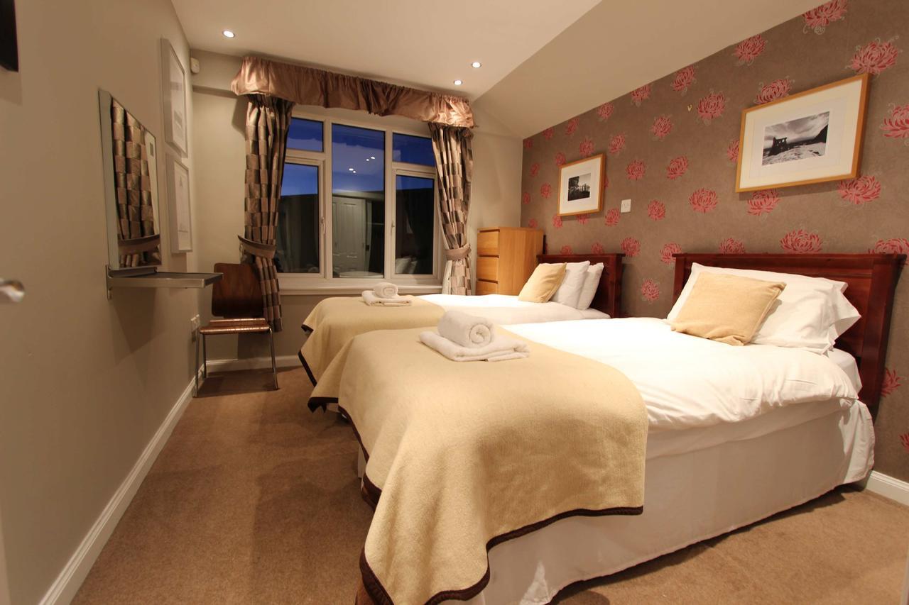Haymarket Apartman Edinburgh Szoba fotó